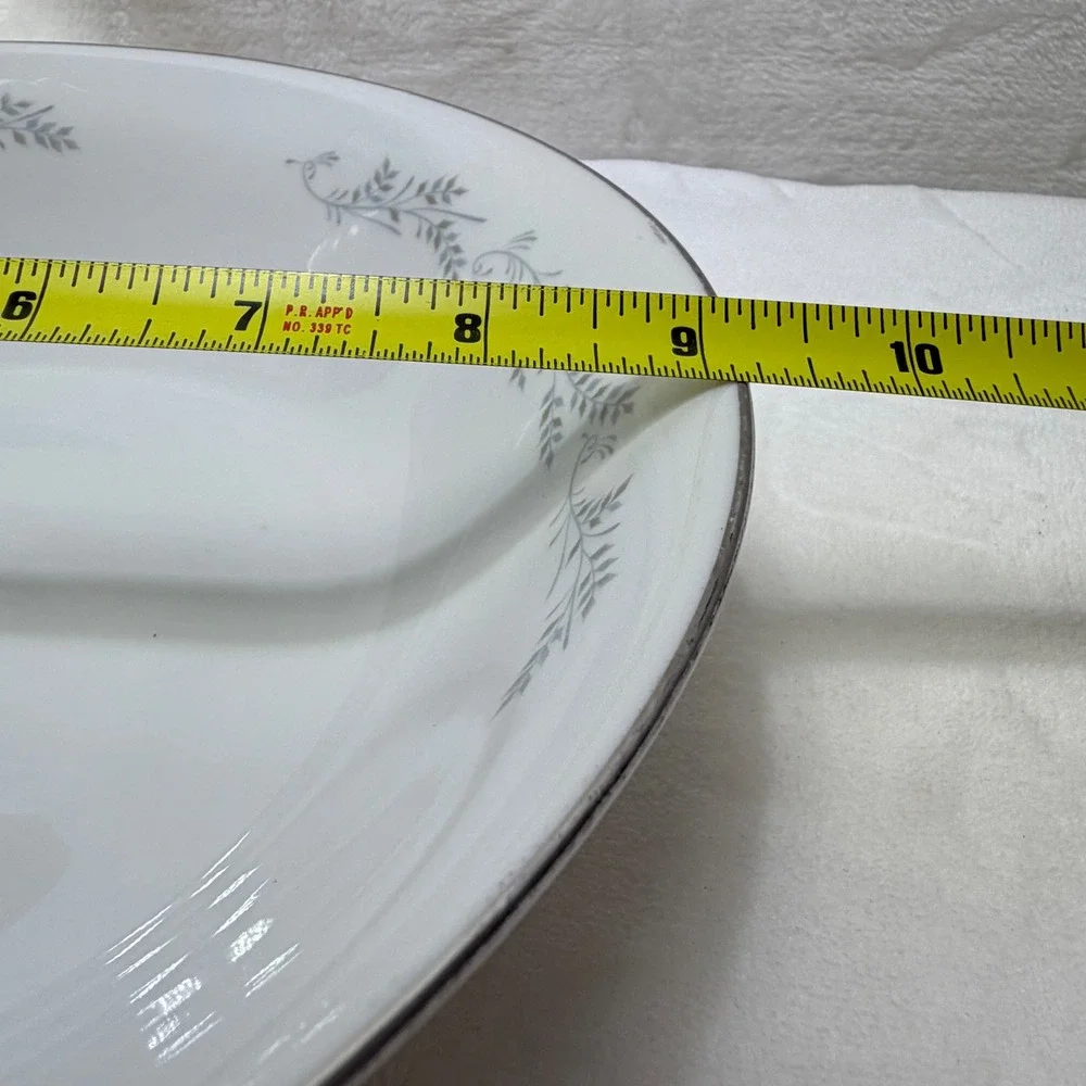 Royalton China Co E.G. 3301 Translucent Porcelain 9 inch Serving‎ Bowl Japan